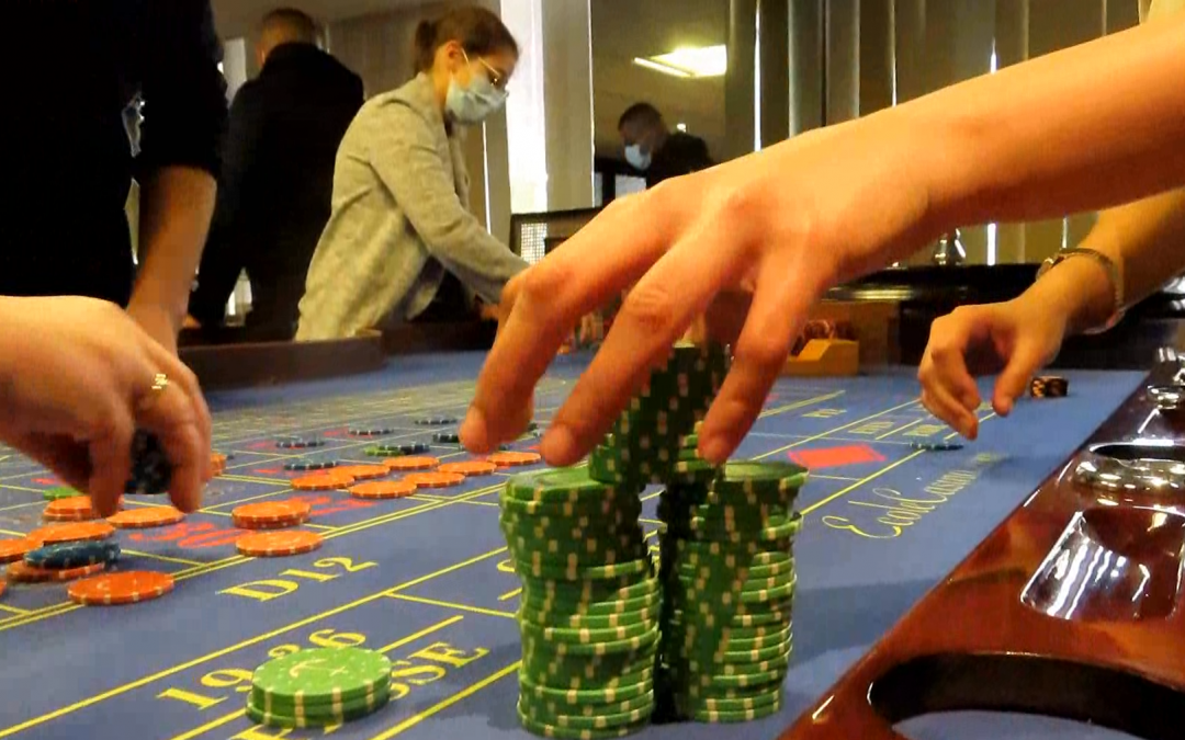 [Video] École Casino : votre atout pour devenir croupier